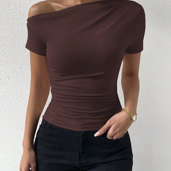 Coffee Brown Casual Women's Slim Fit Solid Color Collar Pleated Short Sleeve Tee - Picture 2 of 7